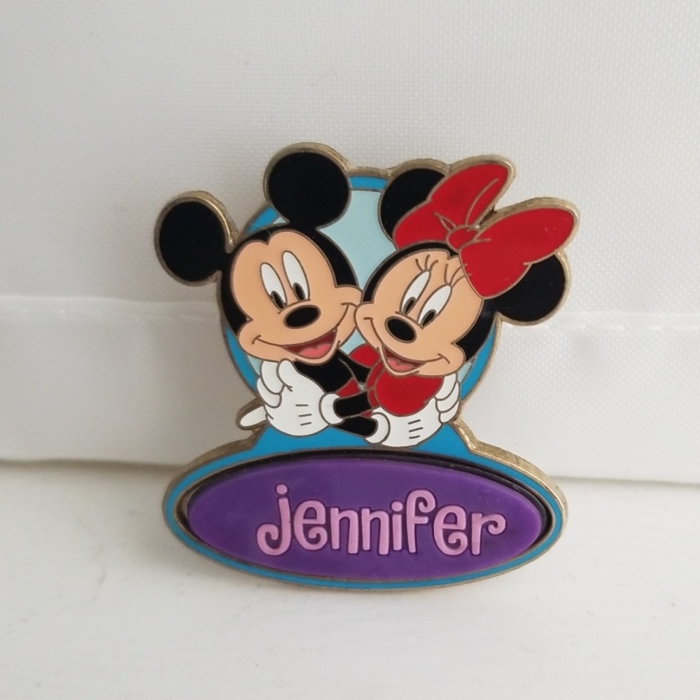 🎉 Authentic Disney Mickey & Minnie "Jennifer" Pin